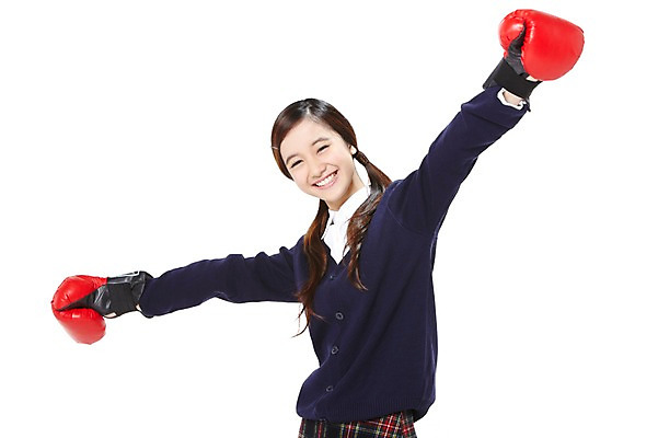 포토 JPG 스튜디오촬영 외국인 해외기획촬영 학생 라이프스타일 긴머리 2012년태국 여학생 여자 교복 스포츠 포즈 모션 청소년 양갈래머리 여고생 고등학생 팔벌리기 실내 한명 미소 웃음 누끼 사람 동양인 상반신 옆모습 10대 운동 십대라이프스타일 권투 글러브 글로브 권투글러브 목표 열정 여자만 여자한명만 십대만 십대여자만 십대여자한명만 국내포토 1 헤어스타일 옷 감정 스포츠용품 뷰포인트 장갑 컨셉 표정 건강 인종 내부 생활 격투기 파일형식