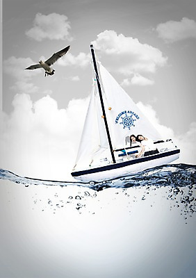 PSD 동물 구름 편집이미지 한마리 우먼라이프 라이프스타일 여자 물결 바다 포즈 요트 갈매기 조류 하늘 항해 서기 미소 웃음 사람 상반신 성인 두명 물 친구 기댐 등맞대기 물방울 비행 보트 돛단배 선박 여자만 성인여자만 성인만 이미지편집 자연요소 1 수상교통 배_교통 관계 모션 표정 생활 파일형식