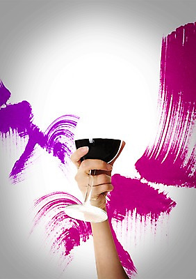 PSD 편집이미지 손 음식 무늬 신체 와인잔 유리 잔 주류 한손 한명 들기 사람 손짓 신체부위 컵 와인 축하 알코올 과실주 레드와인 음주 건배 축배 이미지편집 1 식기 음료 컨셉 술잔 모션 재질 파일형식