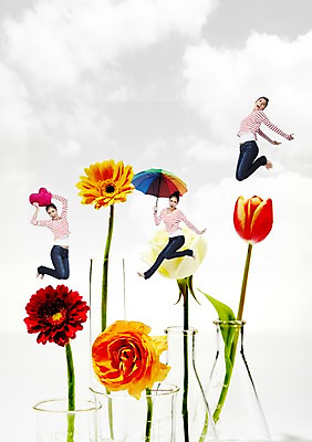 전신 PSD 외국인 식물 구름 편집이미지 우먼라이프 라이프스타일 응시 잡화 여자 꽃 포즈 여러송이 쿠션 우산 모션 맨발 하늘 유리병 미소 웃음 들기 사람 앉기 동양인 손짓 20대 성인 캐주얼 세명 달리기 손들기 꽃병 점프 청바지 병 여자만 성인여자만 청년만 청년여자만 성인만 이미지편집 자연요소 식기 시선 옷 다수 바지 발 병_용기 표정 인종 청년 생활 파일형식