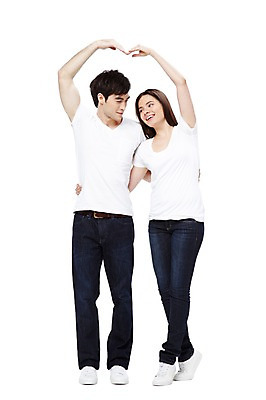 포토 JPG 스튜디오촬영 전신 서양인 외국인 백인 해외기획촬영 라이프스타일 커플 2012년태국 여자 남자 커플라이프 포즈 모션 실내 사랑 서기 미소 웃음 누끼 사람 손짓 20대 성인 두명 앞모습 캐주얼 반팔티셔츠 청바지 하트 커플룩 청년만 성인만 국내포토 모양 옷 감정 뷰포인트 티셔츠 바지 관계 표정 인종 청년 내부 생활 파일형식