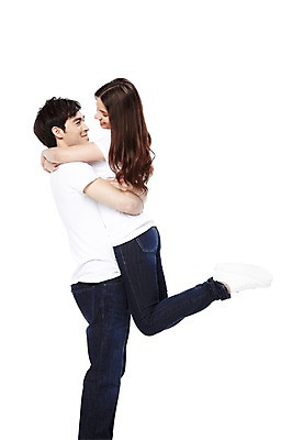 포토 JPG 스튜디오촬영 서양인 외국인 백인 해외기획촬영 라이프스타일 커플 2012년태국 여자 남자 커플라이프 안기 포옹 실내 사랑 서기 미소 웃음 누끼 사람 20대 성인 두명 옆모습 캐주얼 마주보기 반팔티셔츠 청바지 커플룩 청년만 성인만 국내포토 옷 감정 뷰포인트 티셔츠 바지 관계 모션 표정 인종 청년 내부 생활 파일형식