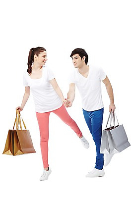 포토 JPG 스튜디오촬영 전신 서양인 외국인 백인 해외기획촬영 라이프스타일 커플 2012년태국 여자 남자 행복 커플라이프 실내 서기 미소 웃음 들기 누끼 사람 이벤트 20대 성인 두명 앞모습 캐주얼 쇼핑 장보기 쇼핑백 손잡기 커플룩 청년만 성인만 국내포토 옷 감정 뷰포인트 가방 관계 모션 표정 인종 청년 내부 생활 파일형식