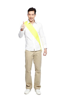 포토 JPG 스튜디오촬영 전신 외국인 해외기획촬영 라이프스타일 2012년태국 남자 캠페인 포즈 모션 실내 한명 서기 미소 웃음 누끼 사람 손짓 20대 성인 앞모습 캐주얼 최고 보호 선거 알림 환경보전 만족 어깨띠 선거활동 남자만 남자한명만 성인남자만 청년만 청년남자만 청년남자한명만 성인한명만 성인남자한명만 성인만 국내포토 1 옷 감정 뷰포인트 컨셉 표정 인종 청년 내부 생활 민주주의 사회이슈 파일형식