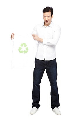 포토 JPG 스튜디오촬영 전신 외국인 해외기획촬영 라이프스타일 2012년태국 옷 남자 캠페인 티셔츠 자연 실내 한명 서기 미소 웃음 들기 누끼 사람 20대 성인 앞모습 캐주얼 자연보호 환경 그린캠페인 재활용 청바지 보호 알림 심볼 환경보전 에코 친환경 분리수거 남자만 남자한명만 성인남자만 청년만 청년남자만 청년남자한명만 성인한명만 성인남자한명만 성인만 그린슈머 국내포토 1 뷰포인트 컨셉 셔츠 바지 모션 표정 인종 청년 내부 생활 사회이슈 생태계 파일형식