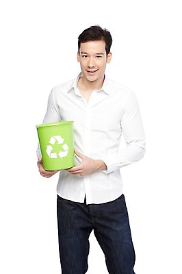 포토 JPG 스튜디오촬영 외국인 해외기획촬영 라이프스타일 2012년태국 남자 캠페인 자연 실내 한명 서기 미소 웃음 들기 누끼 사람 20대 성인 앞모습 캐주얼 자연보호 환경 그린캠페인 재활용 쓰레기통 청바지 보호 심볼 환경보전 에코 친환경 분리수거 분리수거함 남자만 남자한명만 성인남자만 청년만 청년남자만 청년남자한명만 성인한명만 성인남자한명만 성인만 그린슈머 국내포토 1 옷 뷰포인트 컨셉 바지 모션 표정 인종 청년 내부 생활 사회이슈 생태계 수거함 파일형식