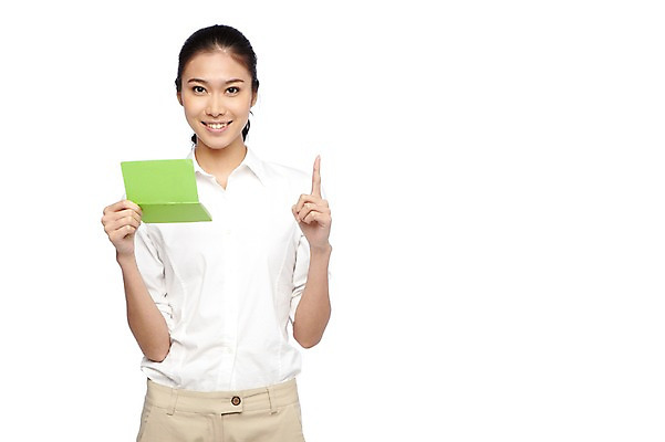 포토 JPG 스튜디오촬영 외국인 해외기획촬영 라이프스타일 2012년태국 여자 포즈 모션 실내 한명 미소 웃음 들기 누끼 사람 동양인 손짓 상반신 20대 성인 라이프 앞모습 캐주얼 금융 경제 저축 절약 통장 여자만 여자한명만 성인여자만 청년만 청년여자만 성인한명만 청년여자한명만 성인여자한명만 성인만 국내포토 1 옷 뷰포인트 컨셉 표정 인종 청년 내부 생활 파일형식