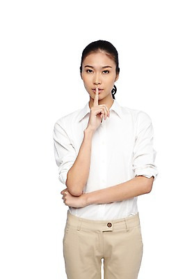 포토 JPG 스튜디오촬영 외국인 해외기획촬영 라이프스타일 2012년태국 여자 포즈 모션 실내 한명 서기 들기 누끼 사람 동양인 손짓 20대 성인 앞모습 캐주얼 비밀 쉿 조용 여자만 여자한명만 성인여자만 청년만 청년여자만 성인한명만 청년여자한명만 성인여자한명만 성인만 국내포토 1 옷 뷰포인트 컨셉 인종 청년 내부 생활 파일형식