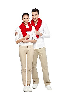 포토 JPG 스튜디오촬영 전신 외국인 해외기획촬영 라이프스타일 커플 2012년태국 여자 남자 커플라이프 실내 사랑 서기 미소 웃음 누끼 사람 동양인 20대 성인 두명 앞모습 캐주얼 목도리 청년만 성인만 국내포토 잡화 옷 감정 뷰포인트 관계 모션 표정 인종 청년 내부 생활 파일형식