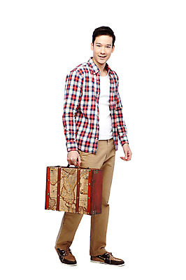 포토 JPG 스튜디오촬영 전신 외국인 해외기획촬영 라이프스타일 2012년태국 잡화 패션 남자 맨라이프 여행 가방 휴가 실내 한명 서기 미소 웃음 들기 누끼 사람 20대 성인 옆모습 캐주얼 여행가방 가을 남자만 남자한명만 성인남자만 청년만 청년남자만 청년남자한명만 성인한명만 성인남자한명만 성인만 국내포토 1 옷 계절 뷰포인트 모션 표정 인종 청년 내부 생활 파일형식