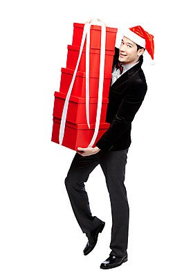 포토 JPG 스튜디오촬영 전신 외국인 해외기획촬영 모자 라이프스타일 2012년태국 기념일 남자 크리스마스 산타모자 실내 선물 한명 서기 미소 웃음 들기 누끼 사람 정장 이벤트 20대 성인 옆모습 선물상자 상자 산타클로스 쌓기 남자만 남자한명만 성인남자만 청년만 청년남자만 청년남자한명만 성인한명만 성인남자한명만 성인만 국내포토 모자_잡화 1 잡화 옷 뷰포인트 모션 표정 인종 청년 내부 생활 파일형식