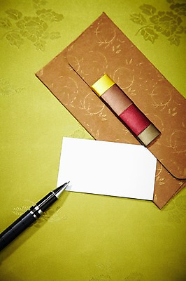 포토 JPG 스튜디오촬영 한국문화 한국전통 전통 배너 명절 종이 전통문화 백그라운드 봉투 편지봉투 안내 사각프레임 프레임 전통소품 한국 알림판 실내 사람없음 필기구 펜 만년필 실크 편지 천 알림 오브젝트 상품권 국내포토 카드프레임 동양문화 기념일 아시아 문화 문구용품 내부 사각형 직물 파일형식