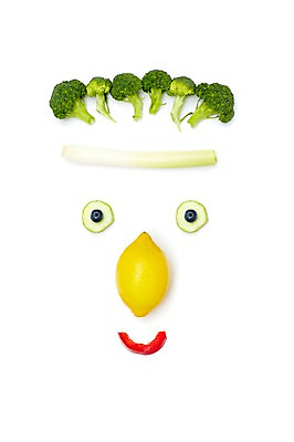 포토 JPG 스튜디오촬영 행복 음식 백그라운드 컨셉 채소 과일 재료 오이 파프리카 실내 표정 미소 웃음 사람없음 머리 기쁨 입 브로콜리 눈썹 레몬 코 블루베리 파 대파 안구 국내포토 감정 얼굴 내부 신체부위 파일형식