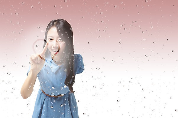 PSD 편집 편집이미지 여자 캠페인 사랑 한명 서기 미소 웃음 사람 동양인 손짓 상반신 성인 물 한국인 검지손가락 물방울 하트 가리킴 물방울백그라운드 여자만 여자한명만 성인여자만 성인만 이미지편집 자연요소 모양 1 감정 백그라운드 손가락 모션 표정 인종 파일형식