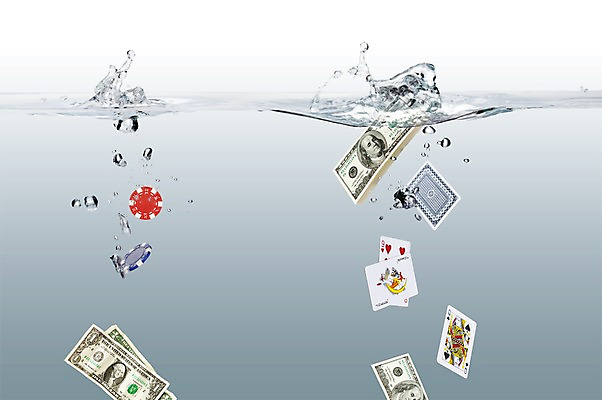 PSD 편집 편집이미지 캠페인 지폐 돈 사람없음 물 놀이용품 달러 물방울 포커칩 도박 카지노 물방울백그라운드 중독 이미지편집 놀이칩 자연요소 백그라운드 재산 오브젝트 포커 파일형식