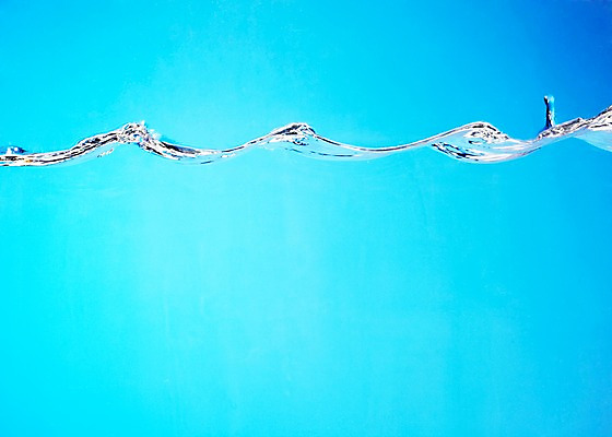 포토 JPG 스튜디오촬영 모양 물결 파도 컬러 백그라운드 컨셉 실내 순간포착 사람없음 물 파란색 흐름 물방울 표현 액체 파란배경 액체표현 국내포토 자연요소 바다 촬영기법 내부 파일형식