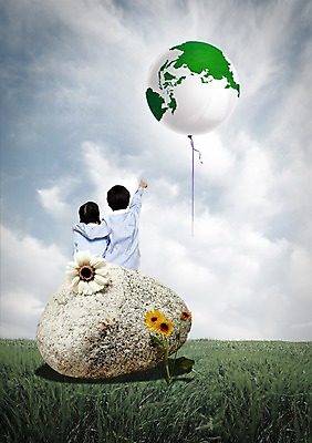 주간 PSD 식물 구름 편집이미지 여자 남자 꽃 지구 초등학생 어린이 캠페인 자연 하늘 어깨동무 사람 동양인 손짓 소녀 소년 잔디 상반신 야외 두명 뒷모습 자연보호 환경 그린캠페인 한국인 돌_바위 가리킴 보호 풍선 어린이만 이미지편집 자연요소 학생 뷰포인트 포즈 컨셉 모션 인종 생태계 파일형식