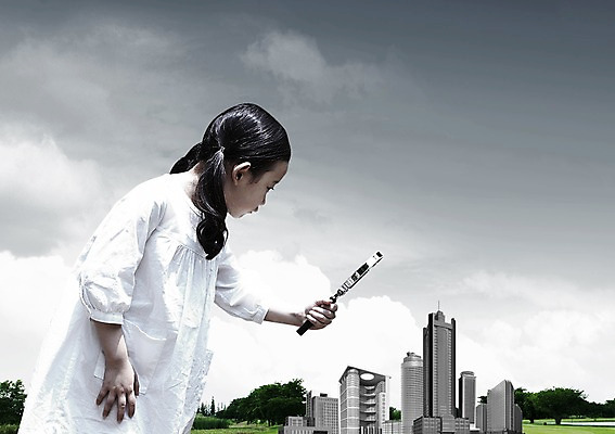 주간 PSD 나무 식물 구름 편집이미지 라이프스타일 건축물 응시 여자 어린이교육 교육 어린이라이프 어린이 자연 하늘 돋보기 한명 들기 사람 동양인 소녀 빌딩 상반신 야외 건물 옆모습 유치원생 한국인 관찰 체험학습 여자만 여자한명만 어린이만 소녀만 소녀한명만 이미지편집 자연요소 1 시선 건축 뷰포인트 모션 인종 생활 체험 생태계 파일형식