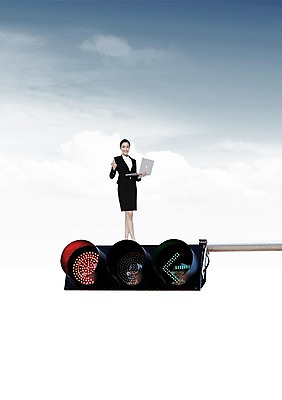 전신 PSD 외국인 구름 편집이미지 라이프스타일 시설물 여자 화살표 교통 비즈니스 하늘 한명 서기 미소 웃음 들기 사람 동양인 정장 손짓 20대 성인 앞모습 비즈니스라이프 노트북 컴퓨터 웹서핑 직장인 비즈니스우먼 신호등 신호 교통신호 적신호 좌회전 여자만 여자한명만 성인여자만 청년만 청년여자만 성인한명만 청년여자한명만 성인여자한명만 성인만 이미지편집 자연요소 직업 1 건축물 옷 뷰포인트 모션 표정 인종 청년 생활 전자제품 운전 파일형식