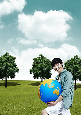 주간 PSD 나무 식물 구름 편집이미지 남자 지구 캠페인 자연 하늘 한명 서기 미소 웃음 들기 사람 동양인 초원 20대 성인 야외 옆모습 세계 지구본 자연보호 환경 그린캠페인 한국인 보호 남자만 남자한명만 성인남자만 청년만 청년남자만 청년남자한명만 성인한명만 성인남자한명만 성인만 이미지편집 자연요소 1 뷰포인트 컨셉 모션 표정 인종 청년 생태계 파일형식