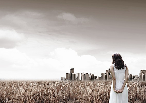 주간 PSD 식물 구름 편집이미지 우먼라이프 라이프스타일 긴머리 건축물 원피스 여자 여유 하늘 휴식 갈대 한명 서기 사람 동양인 빌딩 초원 성인 야외 건물 뒷모습 산책 한국인 도시 뒷짐 갈대밭 여자만 여자한명만 성인여자만 성인만 이미지편집 자연요소 1 헤어스타일 옷 건축 감정 뷰포인트 컨셉 모션 인종 생활 파일형식 갈대_식물