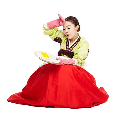 포토 JPG 스튜디오촬영 전신 한국문화 한국전통 전통 우먼라이프 라이프스타일 그릇 접시 여자 명절 전통문화 장갑 가사 한국 실내 피곤 한명 들기 누끼 사람 앉기 동양인 20대 성인 앞모습 앞치마 한국인 빨래 계획 전통의상 한복 설거지 며느리 고무장갑 닦기 수세미 과정 여자만 여자한명만 성인여자만 청년만 청년여자만 성인한명만 청년여자한명만 성인여자한명만 성인만 국내포토 1 동양문화 식기 잡화 기념일 아시아 문화 뷰포인트 컨셉 모션 인종 청년 내부 생활 고무 파일형식