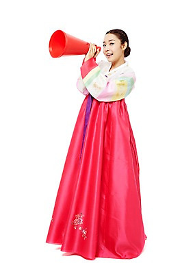 포토 JPG 스튜디오촬영 전신 한국문화 한국전통 전통 라이프스타일 여자 명절 전통문화 새해 한국 실내 한명 서기 미소 웃음 들기 누끼 사람 동양인 이벤트 20대 성인 옆모습 설날 추석 확성기 외침 한국인 전통의상 한복 알림 응원나팔 여자만 여자한명만 성인여자만 청년만 청년여자만 성인한명만 청년여자한명만 성인여자한명만 성인만 국내포토 1 동양문화 기념일 아시아 문화 뷰포인트 모션 표정 인종 청년 내부 생활 소리 응원용품 파일형식