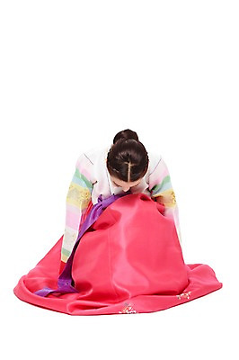 포토 JPG 스튜디오촬영 전신 한국문화 한국전통 전통 라이프스타일 여자 명절 전통문화 새해 한국 실내 숙이기 고개숙이기 한명 누끼 사람 앉기 동양인 20대 성인 앞모습 설날 추석 깨끗함 한국인 예절 인사 절 전통의상 한복 세배 여자만 여자한명만 성인여자만 청년만 청년여자만 성인한명만 청년여자한명만 성인여자한명만 성인만 국내포토 1 동양문화 기념일 아시아 문화 뷰포인트 포즈 컨셉 모션 인종 청년 내부 생활 절_인사 파일형식