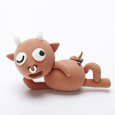 포토 JPG 스튜디오촬영 동물 캐릭터 한마리 인형 동물캐릭터 포즈 포유류 실내 윙크 사람없음 눕기 장난감 귀여움 십이지신 소 오브젝트 공예품 점토 점토공예 고삐 클레이아트 동물인형 국내포토 1 컨셉 모션 표정 내부 공예 파일형식