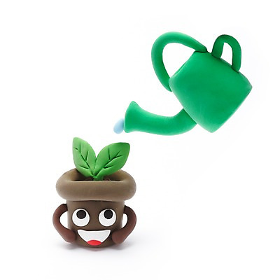 포토 JPG 스튜디오촬영 식물 캐릭터 화분 화초 인형 실내 미소 웃음 사람없음 장난감 새싹 귀여움 물뿌리개 물방울 풀 오브젝트 공예품 물주기 원예 점토 점토공예 클레이아트 국내포토 컨셉 모션 표정 취미 내부 공예 파일형식