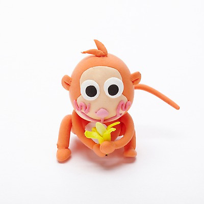 포토 JPG 스튜디오촬영 동물 캐릭터 한마리 인형 동물캐릭터 과일 포유류 바나나 실내 들기 사람없음 장난감 귀여움 십이지신 원숭이 오브젝트 공예품 점토 점토공예 클레이아트 동물인형 국내포토 1 컨셉 모션 내부 공예 파일형식