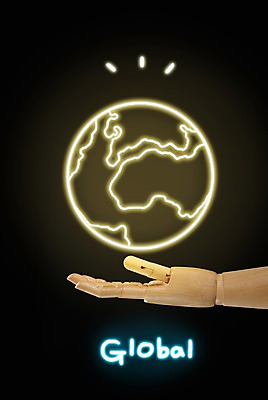 PSD 편집이미지 손 영어 지구 인형 비즈니스 페인팅 한손 사람없음 단어 빛 세계 글로벌 지구본 모형 글로벌비즈니스 광선 목각인형 라이트페인팅 목각 이미지편집 문자 신체부위 파일형식