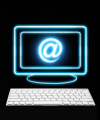 PSD 편집이미지 기호 인터넷 비즈니스 페인팅 사람없음 빛 컴퓨터 스크린 모니터 컴퓨터용품 광선 키보드 영상 라이트페인팅 골뱅이기호 이미지편집 문자 전자제품 오브젝트 파일형식