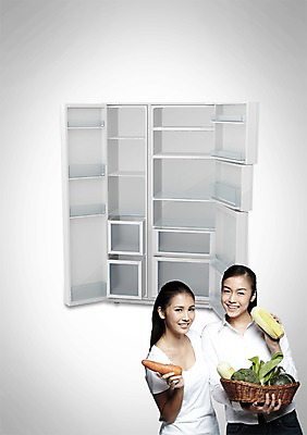 PSD 외국인 편집 편집이미지 여자 백그라운드 채소 서기 미소 웃음 사람 동양인 20대 성인 두명 전자제품 3D 바구니 문 가전제품 냉장고 냉동실 여자만 성인여자만 청년만 청년여자만 성인만 편집3D 모션 표정 인종 청년 디지털합성 파일형식