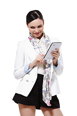 포토 JPG 스튜디오촬영 서양인 외국인 백인 해외기획촬영 우먼라이프 라이프스타일 응시 2012년태국 여자 패션 반바지 실내 한명 서기 미소 웃음 들기 누끼 사람 20대 성인 앞모습 캐주얼 태블릿 스카프 봄 재킷 웹서핑 비즈니스우먼 오피스룩 봄옷 여자만 여자한명만 성인여자만 청년만 청년여자만 성인한명만 청년여자한명만 성인여자한명만 성인만 국내포토 1 시선 옷 계절 뷰포인트 비즈니스 바지 모션 표정 인종 청년 내부 생활 전자제품 스마트기기 목도리 외투 직장인 파일형식