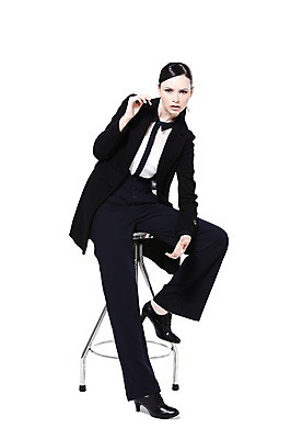 포토 JPG 스튜디오촬영 전신 서양인 외국인 백인 해외기획촬영 우먼라이프 라이프스타일 2012년태국 여자 패션 구두 포즈 의자 흡연 담배 실내 한명 들기 누끼 사람 앉기 정장 20대 성인 앞모습 재킷 코트 매니시 매니시룩 남장 여자만 여자한명만 성인여자만 청년만 청년여자만 성인한명만 청년여자한명만 성인여자한명만 성인만 국내포토 1 옷 뷰포인트 가구 신발 모션 인종 청년 내부 생활 외투 파일형식