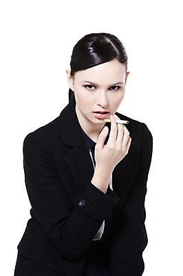 포토 JPG 스튜디오촬영 서양인 외국인 백인 해외기획촬영 우먼라이프 라이프스타일 2012년태국 여자 패션 포즈 흡연 담배 실내 한명 들기 누끼 사람 정장 상반신 20대 성인 앞모습 재킷 코트 매니시 매니시룩 남장 여자만 여자한명만 성인여자만 청년만 청년여자만 성인한명만 청년여자한명만 성인여자한명만 성인만 국내포토 1 옷 뷰포인트 모션 인종 청년 내부 생활 외투 파일형식