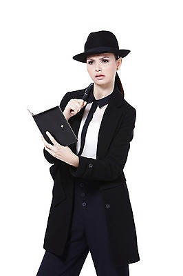 포토 JPG 스튜디오촬영 서양인 외국인 백인 해외기획촬영 모자 우먼라이프 라이프스타일 응시 2012년태국 잡화 여자 패션 포즈 생각 비즈니스 실내 한명 서기 들기 누끼 사람 정장 20대 성인 앞모습 펜 볼펜 다이어리 재킷 코트 기록 매니시 매니시룩 중절모 남장 페도라 여자만 여자한명만 성인여자만 청년만 청년여자만 성인한명만 청년여자한명만 성인여자한명만 성인만 국내포토 모자_잡화 1 시선 옷 뷰포인트 모션 인종 청년 내부 생활 필기구 사무용품 외투 파일형식