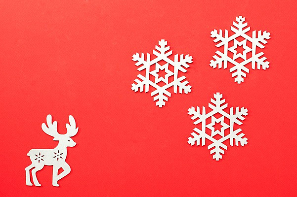 포토 JPG 스튜디오촬영 기념일 컬러 백그라운드 크리스마스 크리스마스용품 사슴 뿔 실내 이벤트 사람없음 빨간색 루돌프 눈송이 펠트 국내포토 포유류 눈_날씨 내부 용품 파일형식 천_직물