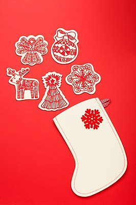 포토 JPG 스튜디오촬영 배너 기념일 컬러 백그라운드 크리스마스 크리스마스용품 사슴 양말 안내 프레임 알림판 실내 크리스마스선물 선물 이벤트 사람없음 장식 빨간색 크리스마스트리 루돌프 눈송이 알림 오브젝트 크리스마스양말 국내포토 크리스마스장식 포유류 눈_날씨 내부 용품 파일형식