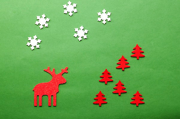 포토 JPG 스튜디오촬영 나무 기념일 백그라운드 크리스마스 크리스마스용품 사슴 뿔 실내 이벤트 사람없음 크리스마스트리 루돌프 눈 소나무 눈송이 펠트 국내포토 자연요소 식물 포유류 날씨 눈_날씨 내부 용품 파일형식 천_직물