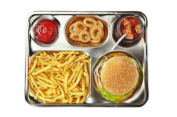 포토 JPG 음료 음식 채소 양파 잔 감자 패스트푸드 서양음식 실내 빨대 요리 누끼 사람없음 컵 세트 하이앵글 얼음 식사 튀김 감자튀김 햄버거 양상추 상추 케첩 콜라 칼로리 고칼로리 식단 토마토소스 식판 양파링 고열량 국내포토 자연요소 식기 뷰포인트 내부 소스_음식 인스턴트 탄산음료 파일형식