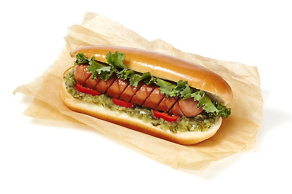 포토 JPG 스튜디오촬영 종이 음식 빵 채소 디저트 파프리카 패스트푸드 서양음식 실내 요리 누끼 사람없음 소시지 양상추 상추 포장지 피클 핫도그 고칼로리 칼집 국내포토 포장 내부 가공식품 인스턴트 칼로리 절임 파일형식