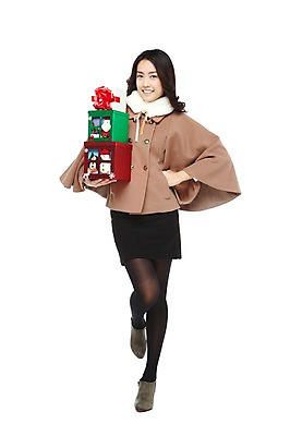 포토 JPG 스튜디오촬영 전신 외국인 해외기획촬영 우먼라이프 라이프스타일 긴머리 2012년태국 여자 패션 기념일 구두 허리손 크리스마스 겨울 실내 크리스마스선물 선물 한명 서기 미소 웃음 들기 누끼 사람 동양인 이벤트 20대 성인 앞모습 선물상자 치마 상자 목도리 하이힐 망토 겨울옷 다리들기 여자만 여자한명만 성인여자만 청년만 청년여자만 성인한명만 청년여자한명만 성인여자한명만 성인만 국내포토 1 헤어스타일 잡화 옷 계절 뷰포인트 포즈 신발 모션 하의 표정 인종 청년 내부 생활 여성화 파일형식