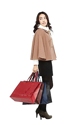 포토 JPG 스튜디오촬영 전신 외국인 해외기획촬영 우먼라이프 라이프스타일 긴머리 응시 2012년태국 여자 패션 구두 겨울 실내 한명 서기 들기 누끼 사람 동양인 이벤트 20대 성인 옆모습 쇼핑 치마 쇼핑백 목도리 하이힐 망토 겨울옷 여자만 여자한명만 성인여자만 청년만 청년여자만 성인한명만 청년여자한명만 성인여자한명만 성인만 국내포토 1 헤어스타일 시선 잡화 옷 계절 뷰포인트 신발 가방 모션 하의 인종 청년 내부 생활 여성화 파일형식