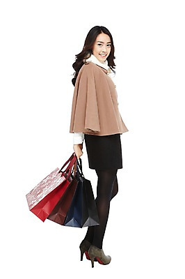 포토 JPG 스튜디오촬영 전신 외국인 해외기획촬영 우먼라이프 라이프스타일 긴머리 2012년태국 여자 패션 구두 겨울 실내 한명 서기 미소 웃음 들기 누끼 사람 동양인 이벤트 20대 성인 옆모습 쇼핑 치마 쇼핑백 목도리 하이힐 망토 겨울옷 여자만 여자한명만 성인여자만 청년만 청년여자만 성인한명만 청년여자한명만 성인여자한명만 성인만 국내포토 1 헤어스타일 잡화 옷 계절 뷰포인트 신발 가방 모션 하의 표정 인종 청년 내부 생활 여성화 파일형식