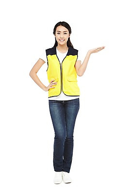 포토 JPG 스튜디오촬영 전신 외국인 해외기획촬영 우먼라이프 라이프스타일 2012년태국 여자 캠페인 허리손 포즈 운동화 모션 안내 실내 한명 서기 미소 웃음 누끼 사람 동양인 손짓 20대 성인 앞모습 청바지 조끼 봉사 도움 자원봉사자 보호 복지 자원봉사조끼 여자만 여자한명만 성인여자만 청년만 청년여자만 성인한명만 청년여자한명만 성인여자한명만 성인만 국내포토 1 뷰포인트 신발 컨셉 바지 표정 인종 청년 내부 생활 외투 사회이슈 파일형식