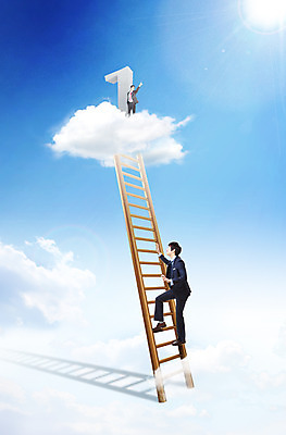 전신 PSD 구름 편집이미지 1 남자 비즈니스 사다리 하늘 서기 미소 웃음 사람 동양인 성인 두명 숫자 직장인 비즈니스맨 유아독존 남자만 성인남자만 성인만 이미지편집 자연요소 직업 문자 모션 표정 인종 도구 파일형식