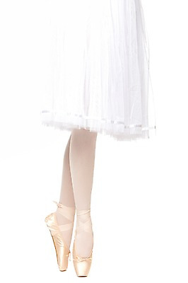 포토 JPG 스튜디오촬영 우먼라이프 잡화 여자 포즈 신발 신체 발 실내 한명 서기 누끼 사람 20대 성인 옆모습 신체부위 댄서 하반신 다리 춤 우아함 몸매 발레 발레리나 각선미 발레복 토슈즈 발레동작 까치발 여자만 여자한명만 성인여자만 청년만 청년여자만 성인한명만 청년여자한명만 성인여자한명만 성인만 국내포토 직업 1 라이프스타일 옷 뷰포인트 컨셉 모션 문화예술 청년 내부 파일형식