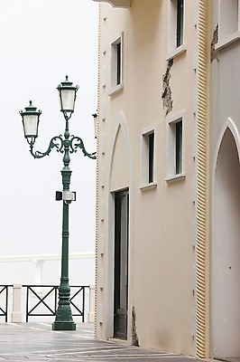 포토 JPG 주간 해외풍경 해외 건축물 외관 아시아 배경화면 백그라운드 가로등 창문 외벽 풍경 사람없음 야외 건물 장식 인테리어 중국 현관문 흐림 마카오 국내포토 자연요소 디자인 공공시설 건축 나라 벽 날씨 문 파일형식